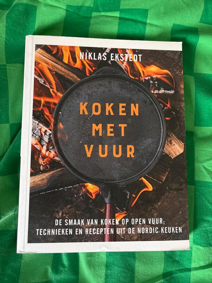 Koken met Vuur - Niklas Ekstedt, Boeken, Kookboeken, Gelezen, Voorgerechten en Soepen, Europa, Gezond koken, Ophalen of Verzenden