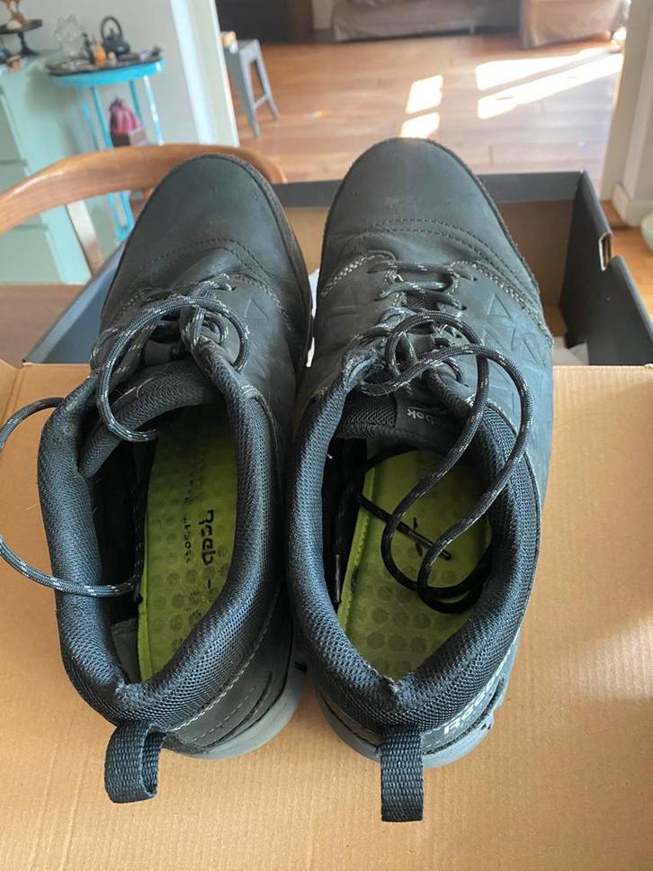 Veiligheidsschoenen Reebok 44, Doe-het-zelf en Verbouw, Veiligheidskleding, Gebruikt, Ophalen of Verzenden
