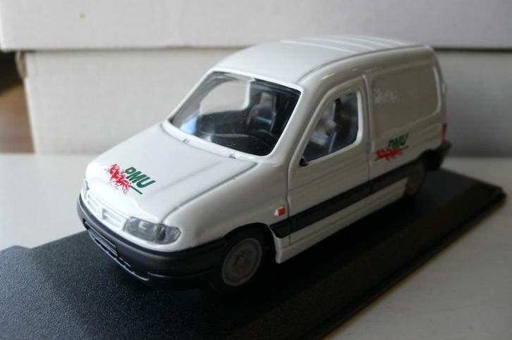 citroen berlingo pmu- zijspiegel los  1/43, Hobby en Vrije tijd, Modelauto's | 1:43, Gebruikt, Auto, Overige merken, Verzenden