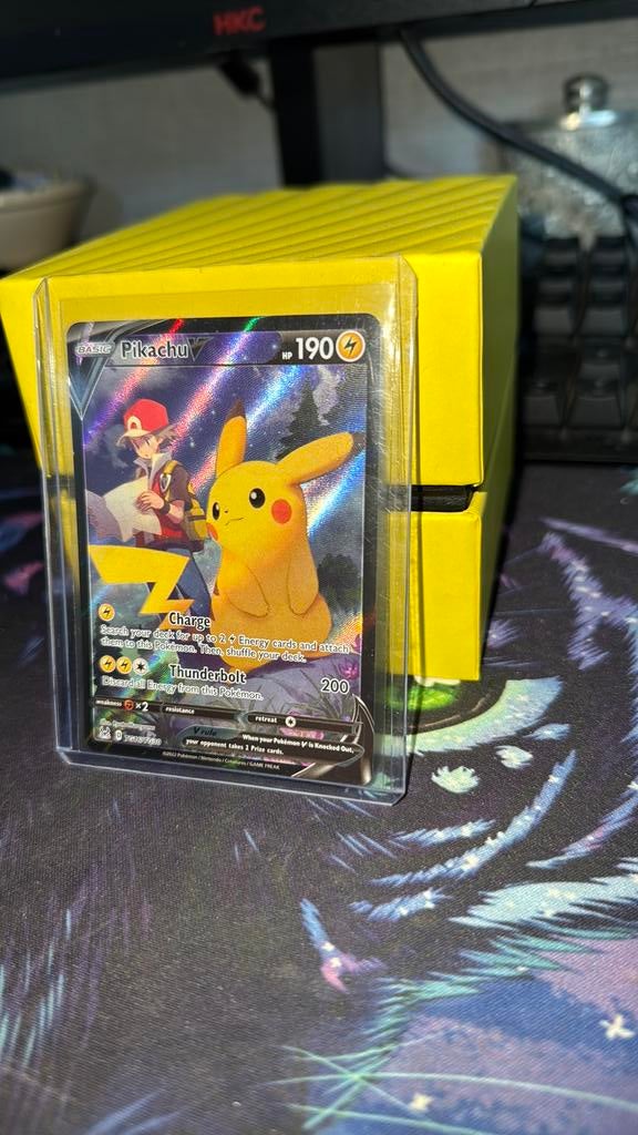 Pikachu v tg16, Ophalen of Verzenden, Zo goed als nieuw