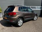 Volkswagen Tiguan 1.4 TSI Sport&Style Life 160PK | NAVI | Cr, Voorwielaandrijving, Zwart, 4 cilinders, Bruin