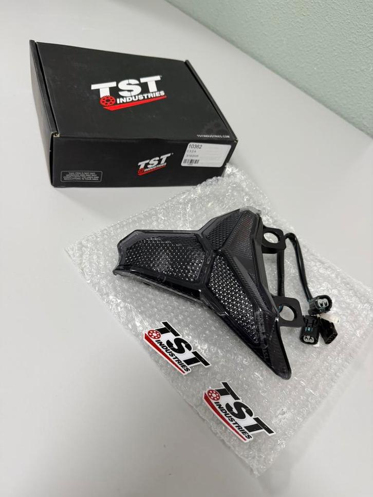 Kawasaki Ninja 400 ZX10R ZX6R ZX4RR achterlicht TST tuning, Motoren, Tuning en Styling, Ophalen of Verzenden