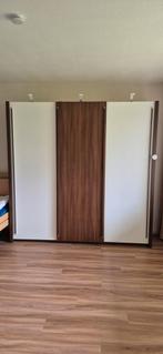 Kledingkast met schuifdeuren, Huis en Inrichting, Kasten | Kledingkasten, Ophalen, 200 cm of meer, Zo goed als nieuw, 200 cm of meer