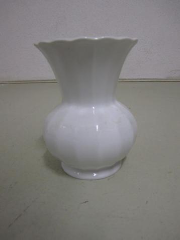 Vaas Bavaria porzellan Wunsiedel 15 cm. beschikbaar voor biedingen