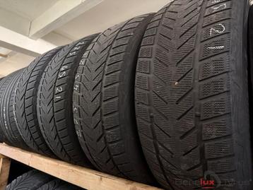 snow 275/45R21 Vredestein 275/45/21 2754521 275/45ZR21 ZR21 beschikbaar voor biedingen
