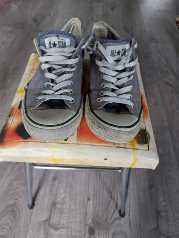 Vintage Converse All Star Low Top Sneakers (Maat 42) beschikbaar voor biedingen
