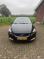 Volvo V40 1.6 T3 150PK 2015 Zwart, Auto's, Volvo, Voorwielaandrijving, Zwart, 4 cilinders, 150 pk