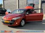 Renault Mégane Coupé 1.6 Celsium // Airco // Navi // Rijd, Voorwielaandrijving, Gebruikt, Bedrijf, Parkeersensor