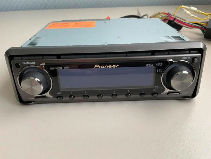 PIONEER Navigatie CD Tuner met MP3 en PIONEER 6 CD Wisselaar, Auto diversen, Autoradio's, Zo goed als nieuw, Ophalen of Verzenden