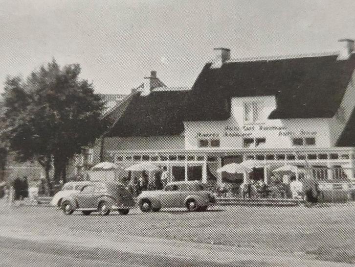 J774 Hoevelaken, Verzamelen, Ansichtkaarten | Nederland, Noord-Holland, 1920 tot 1940, Ophalen of Verzenden