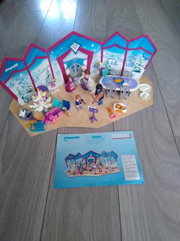 9485 playmobil kerstfeest  beschikbaar voor biedingen