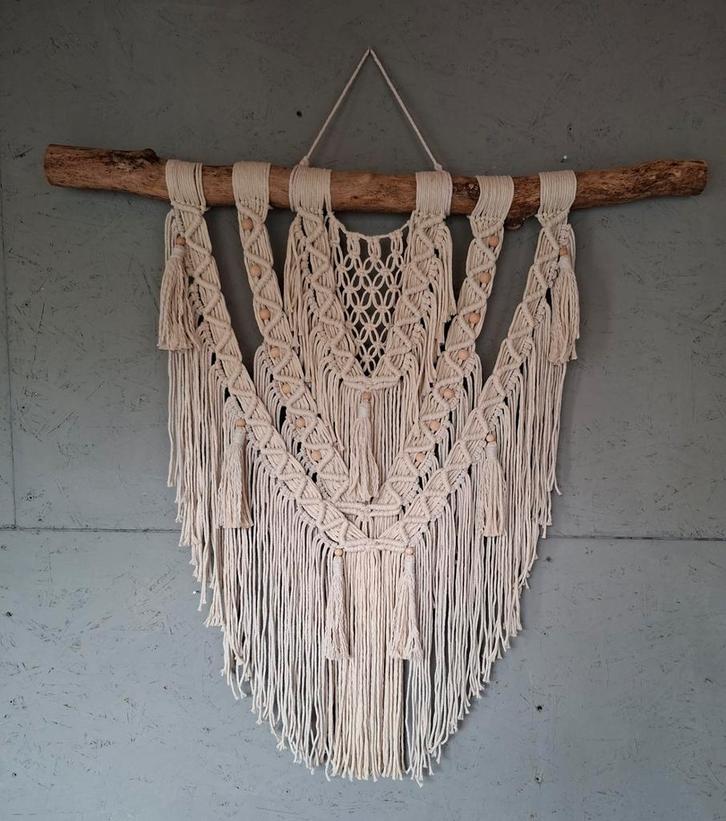 Nieuwe handgemaakte macrame wandkleed beige, Huis en Inrichting, Woonaccessoires | Wanddecoraties, Nieuw, Ophalen of Verzenden