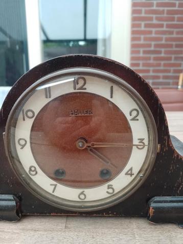 Haller pendule. beschikbaar voor biedingen