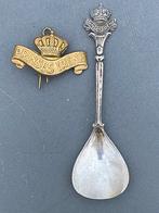 Embleem en suiker lepel Prinses Irene, Verzamelen, Militaria | Algemeen, Ophalen of Verzenden, Landmacht, Nederland, Embleem of Badge