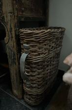 Smalle  rotan mand paraplumand landelijk Brocante, Ophalen of Verzenden, Rechthoekig, Riet
