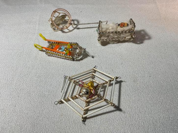 4 stuks oude glazen Gablonzer kerstfiguren, Diversen, Kerst, Zo goed als nieuw, Ophalen of Verzenden