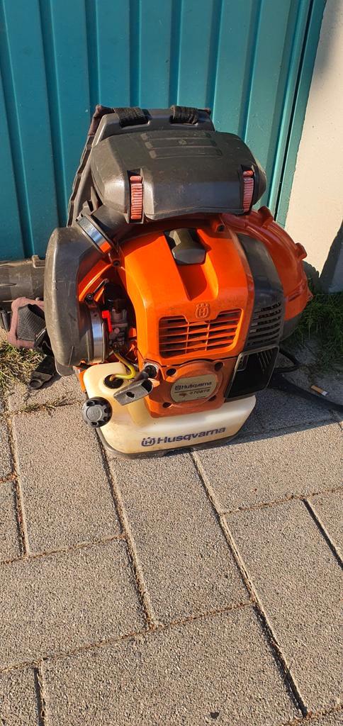 Husqvarna 570bts rugblazer 4 pk, Tuin en Terras, Bladblazers, Gebruikt, Ruggedragen, Benzine, Ophalen