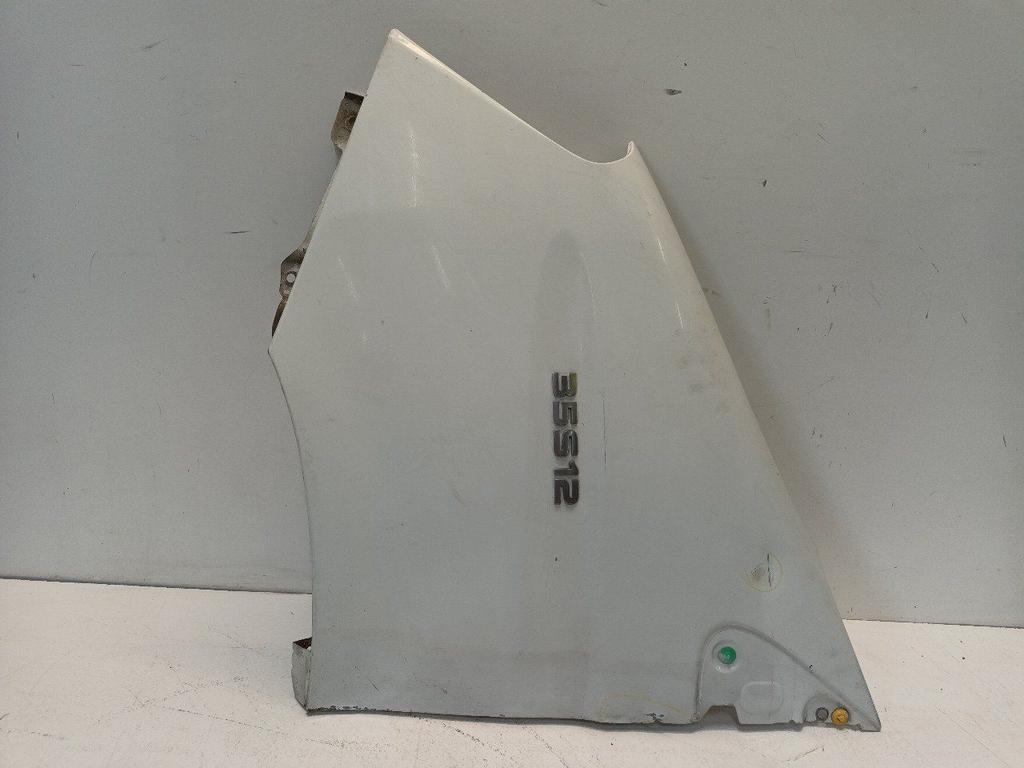 Voorscherm links Iveco New Daily, Onderdelen@venauto.nl, Van der Ven Autorecycling B.V., Gebruikt, Ettenseweg 76, 4706 PB Roosendaal, The Netherlands