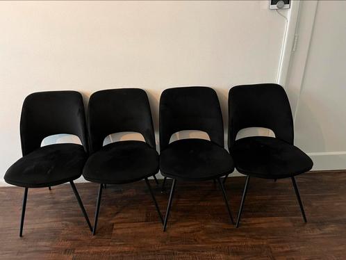 4 Riverdale Eve stoelen velvet zwart, Huis en Inrichting, Stoelen, Zo goed als nieuw, Vier, Zwart, Ophalen of Verzenden