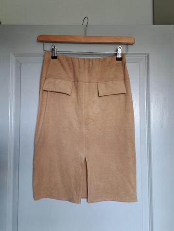 **Prachtige beige/camel rok van Atmosphere, maat S**. beschikbaar voor biedingen