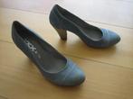 Nieuw! Elegant pastel blauw suede pumps YKX & CO 37 snazzeys, Pumps, YKX & CO, Nieuw, Verzenden