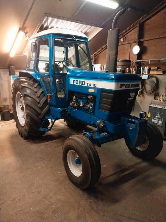 Te koop zeer nette en goede Ford TW 10, Zakelijke goederen, Agrarisch | Tractoren, Ford, tot 80 Pk, Gebruikt, Ophalen