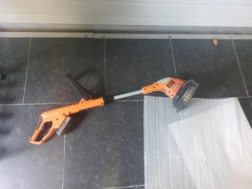 Black & Decker Accu Bosmaaier  beschikbaar voor biedingen