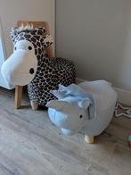 Poef dino en giraf, Ophalen