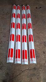 4x kunststof hoekprofiel rood wit geblokt, Ophalen, Nieuw