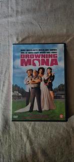 Drowning mona, Vanaf 12 jaar, Ophalen of Verzenden, Zo goed als nieuw