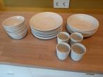 Wit Fair Trade Servies, Huis en Inrichting, Keuken | Servies, Keramiek, Ophalen of Verzenden, Zo goed als nieuw, Effen