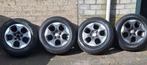 Jeep Renegade 16 inch lichtmetalen velgen met nieuwe banden, Ophalen, Zo goed als nieuw