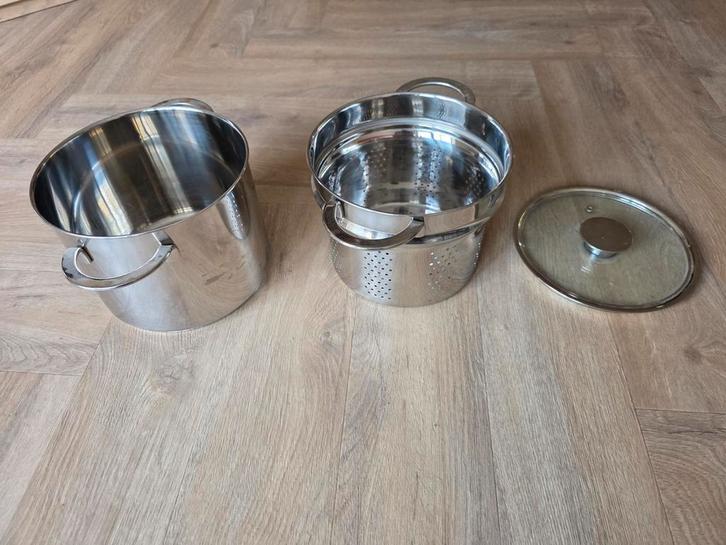 Mooie Mepra pastapan met deksel, Huis en Inrichting, Keuken | Potten en Pannen, Zo goed als nieuw, Kookpan of Snelkookpan, Rvs