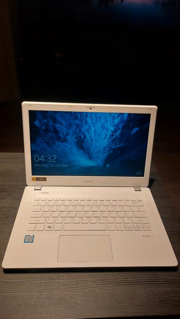 Acer laptop met Dolby Audio - Goed Werkend - wit, Computers en Software, Windows Laptops, Gebruikt, 15 inch, SSD, 2 tot 3 Ghz