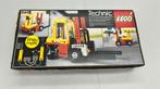 SB2539 Lego technic 8843 compleet + doos met inlay + boekje, Ophalen of Verzenden, Zo goed als nieuw