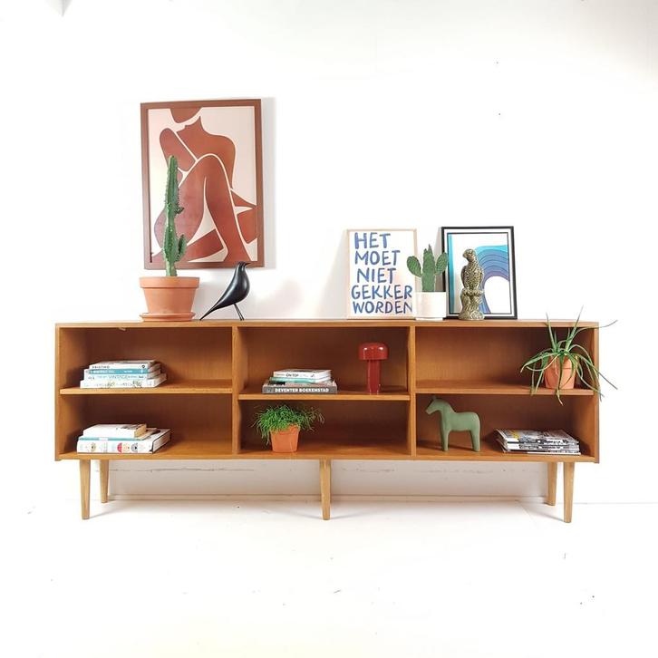 Vintage Deens dressoir | tv meubel eiken | oak veneer Danish, Huis en Inrichting, Kasten | Televisiemeubels, Gebruikt, Minder dan 100 cm