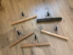 23x Houten Broekhangers, Kleding | Dames, Kledinghangers, Ophalen of Verzenden, Gebruikt, Hout, Volwassenen