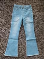 Meisjes flared spijkerbroek maat 134/140 NIEUW, Ophalen of Verzenden, Nieuw, Meisje, Broek