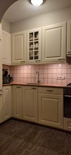 Keuken breed 285cm hoek 150cm(met strook165)Hoog 237cm, Huis en Inrichting, Keuken | Complete keukens, Gebruikt, Hoekkeuken, Ophalen of Verzenden