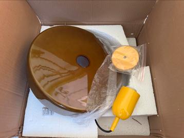 Bauhaus hanglamp van gekleurd glas