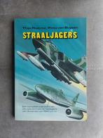 Straaljagers door Thijs Postma en Pieto van Buysen, Verzamelen, Luchtvaart en Vliegtuigspotten, Ophalen of Verzenden, Gebruikt