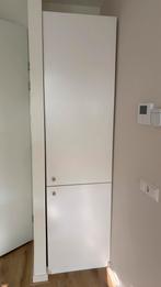 Metod hoge kast Ikea kleur wit., Huis en Inrichting, Kasten | Kledingkasten, Ophalen, Zo goed als nieuw, 25 tot 50 cm, 50 tot 100 cm