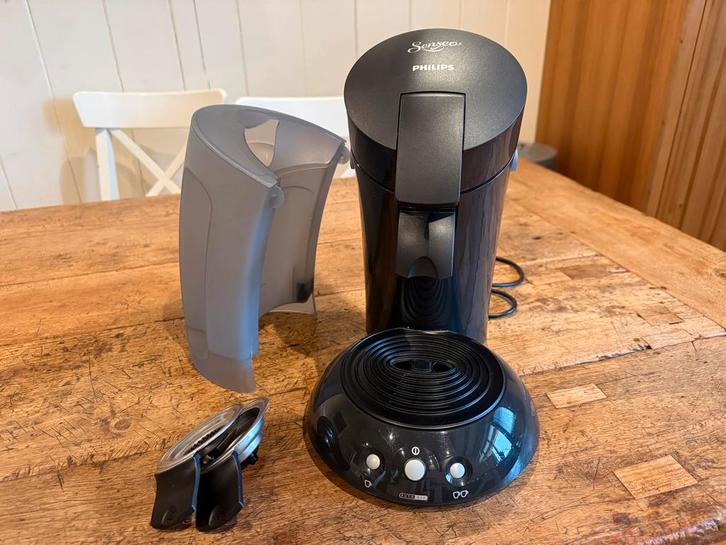 Senseo HD7810 Koffiepadmachine + XL water-reservoir, Witgoed en Apparatuur, Koffiezetapparaten, Gebruikt, Koffiepads en cups, Koffiemachine