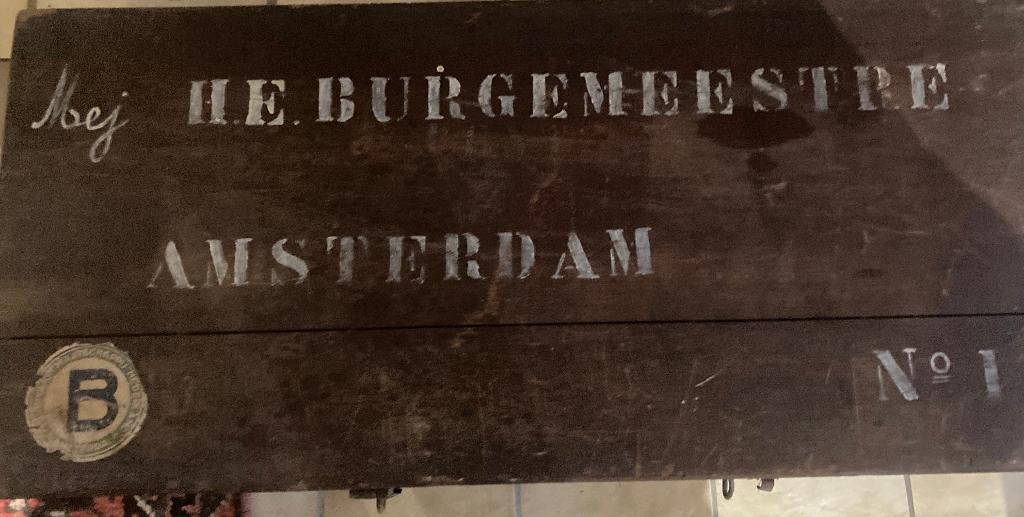 antieke kist van Mej. Amsterdam, Huis en Inrichting, Minder dan 50 cm, Ophalen of Verzenden, Minder dan 50 cm, Overige houtsoorten