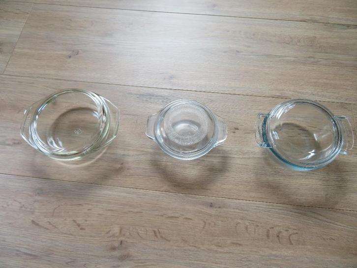 Glazen (voorraad) schalen, Huis en Inrichting, Keuken | Servies, Gebruikt, Schaal of Schalen, Overige stijlen, Glas, Ophalen of Verzenden