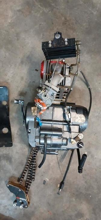 125cc schakel blok JH156FMI plug en play. beschikbaar voor biedingen