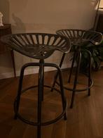 Twee barkrukken met tractorzitting - donkergrijs/zwart, Ophalen, Met voetsteun, 60 tot 90 cm, Zo goed als nieuw