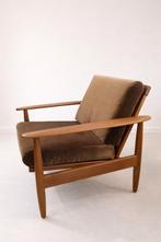 Vintage fauteuil opnieuw bekleed, Minder dan 75 cm, Hoofdstraat in Terborg, Vintage, Zo goed als nieuw