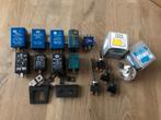 Diverse relais, schakelaars, lampen etc, Ophalen of Verzenden, Gebruikt, Oldtimer onderdelen