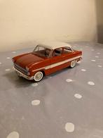 Ford Taunus 12m 1960, Hobby en Vrije tijd, Modelauto's | 1:18, Ophalen of Verzenden, Zo goed als nieuw